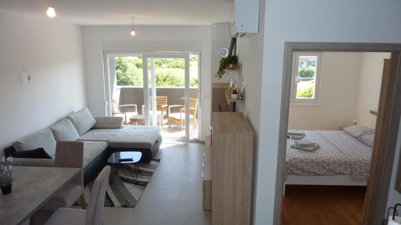 Apartment Jere With Private Parking Zadar Ngoại thất bức ảnh